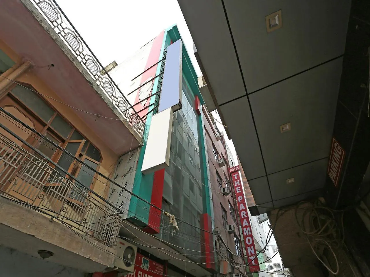 Oyo 6596 Hotel Flight Path New Delhi 3*,
