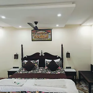 https://tourist-rest-house.agrahotelsindia.net